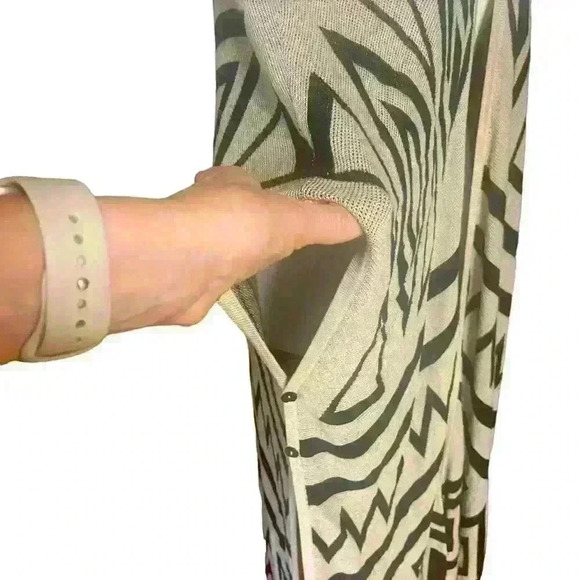 Gibson Latimer Long Cape Open Front Drape 100% Viscose Tan Black Button Sides - Picture 3 of 8